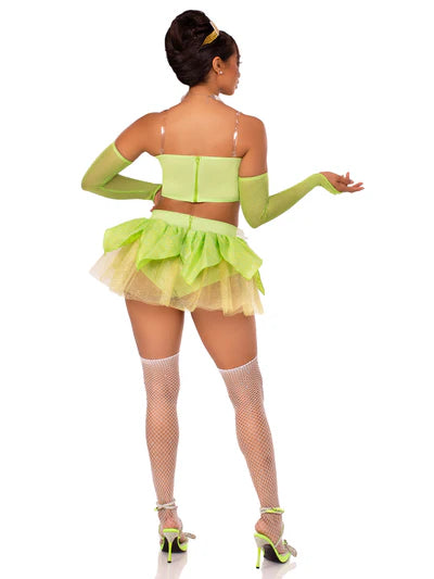 Charming Bayou Babe Costume in a complete ensemble, perfect for couples Halloween costumes and unforgettable magical moments.