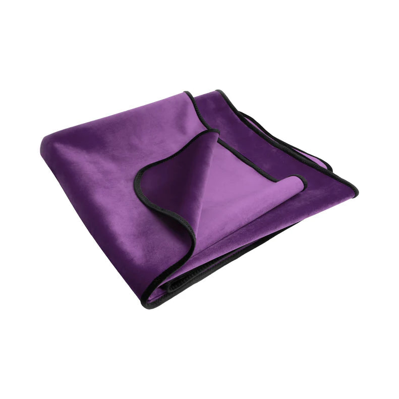Liberator Fascinator – Travel Throw in Purple LIBERATOR