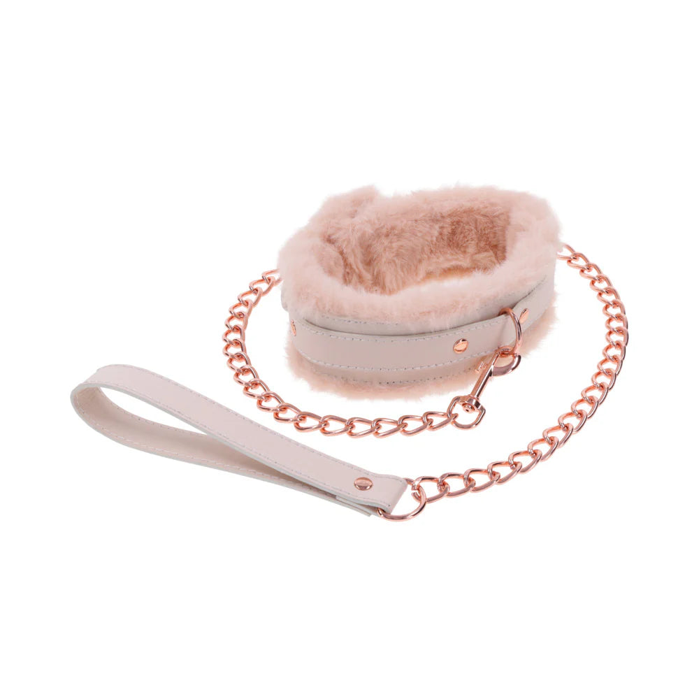 Peaches ‘N CreaMe Fur Collar & Leash SPORTSHEETS