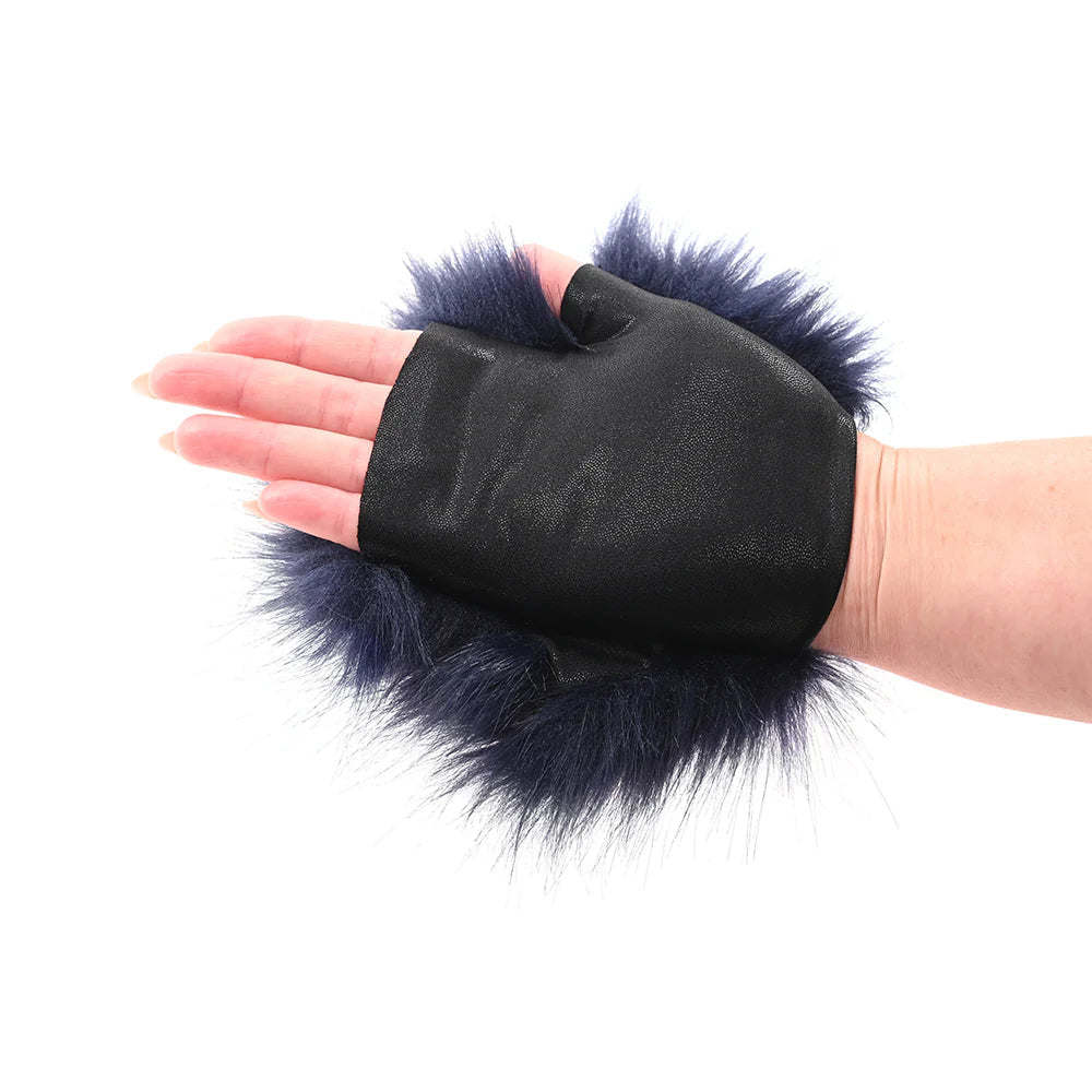 Sportsheets Sex & Mischief Cougar Spiked Sensory Glove SPORTSHEETS