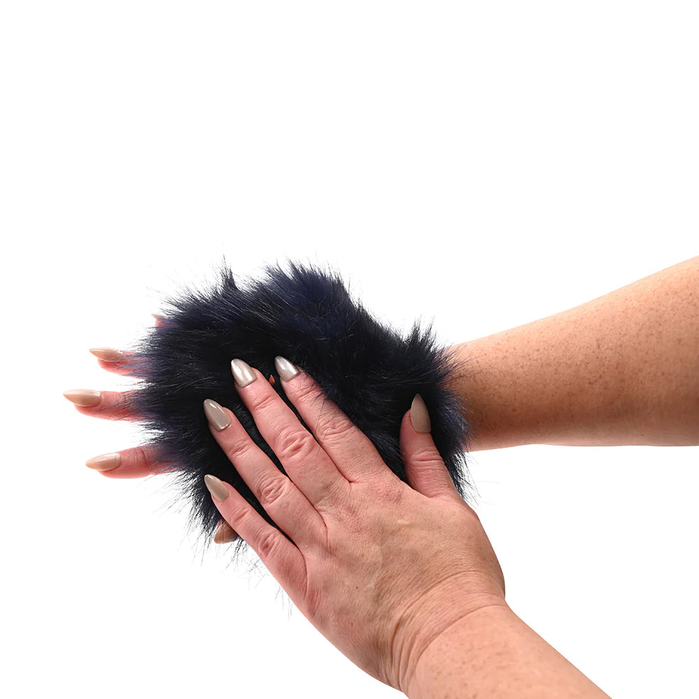Sportsheets Sex & Mischief Cougar Spiked Sensory Glove SPORTSHEETS