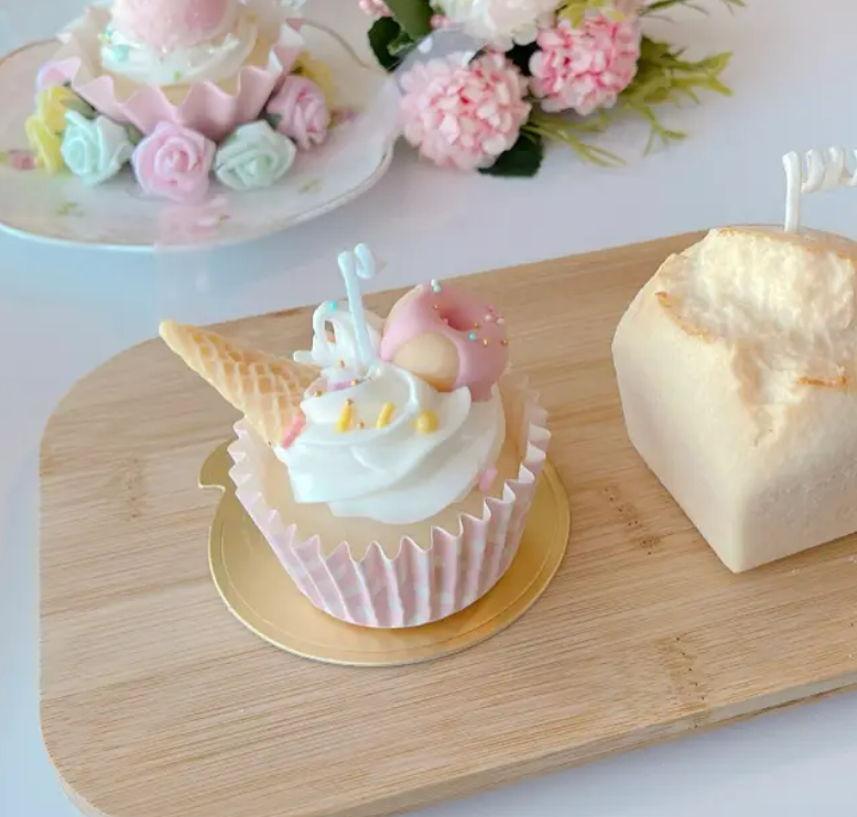Cupcake Soy Wax Scented Candle - SP BOUTIQUE